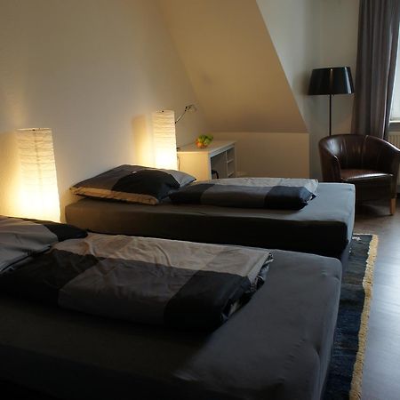 Gastehaus Andrea Bed & Breakfast Stuttgart Dış mekan fotoğraf