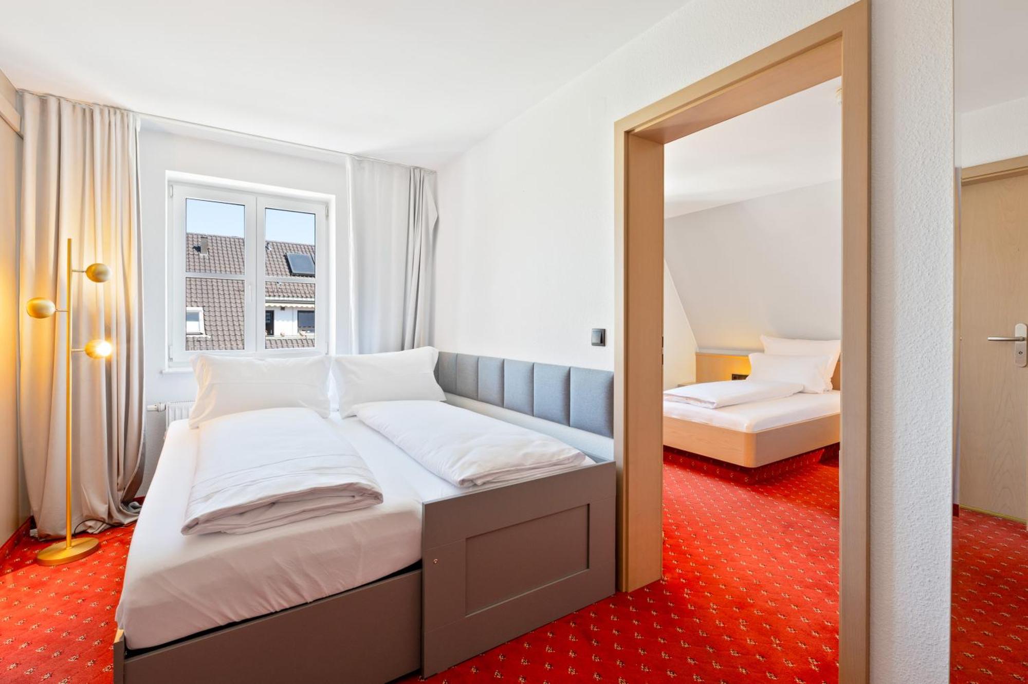 Steiners Hotel Airport-Messe Stuttgart Dış mekan fotoğraf