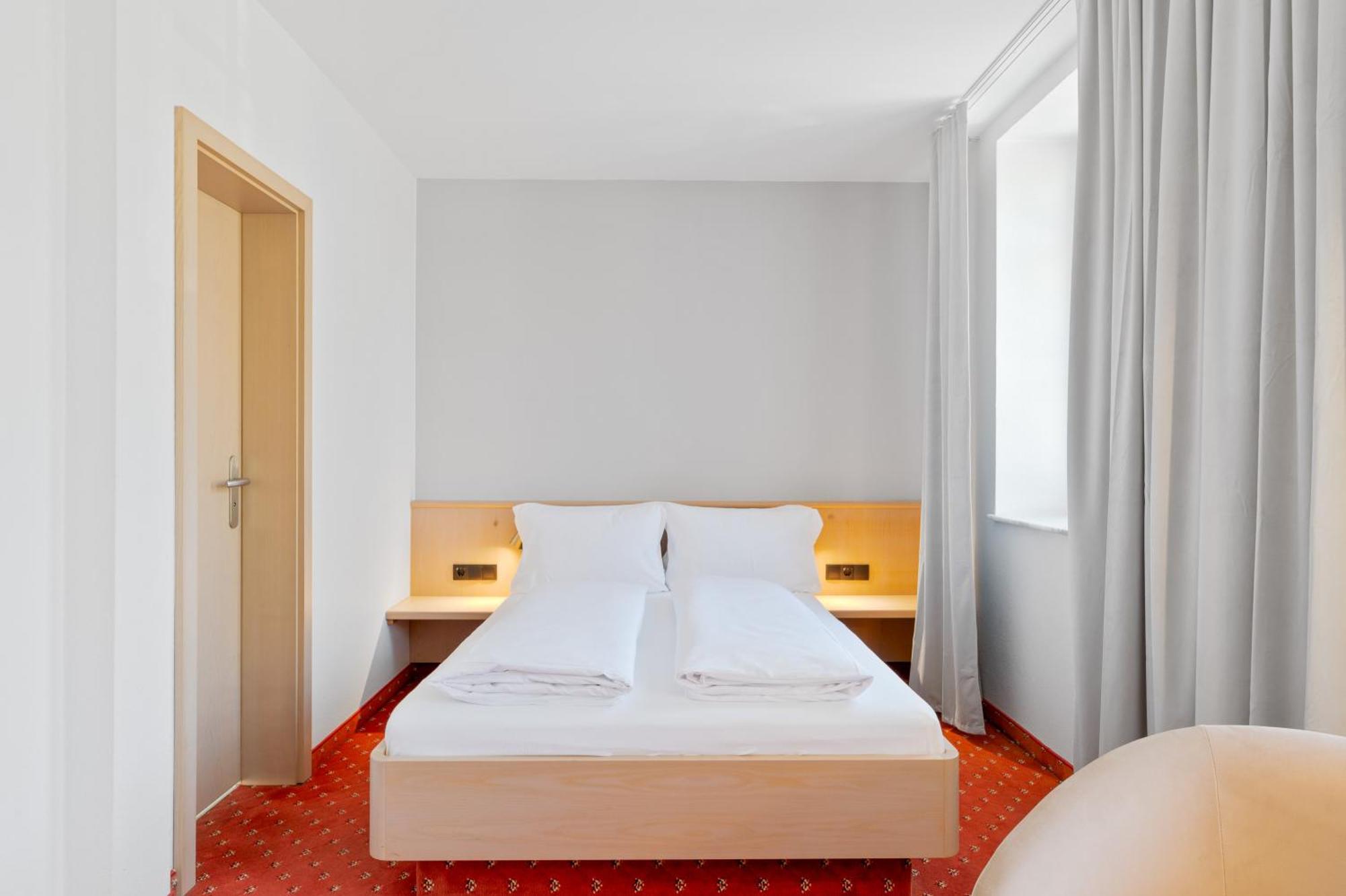 Steiners Hotel Airport-Messe Stuttgart Dış mekan fotoğraf