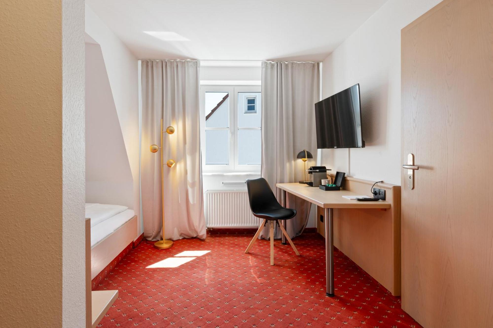 Steiners Hotel Airport-Messe Stuttgart Dış mekan fotoğraf