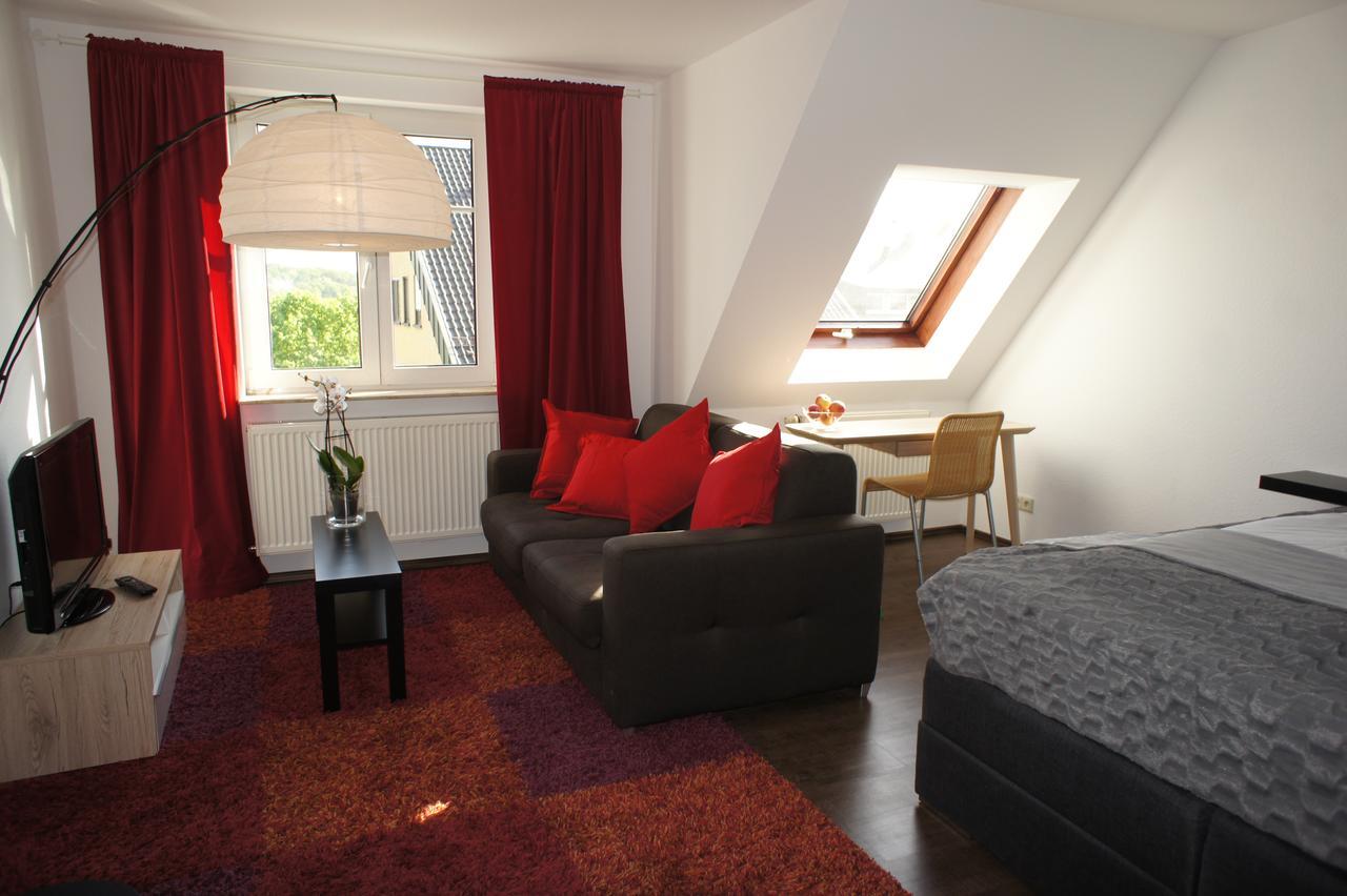 Gastehaus Andrea Bed & Breakfast Stuttgart Dış mekan fotoğraf